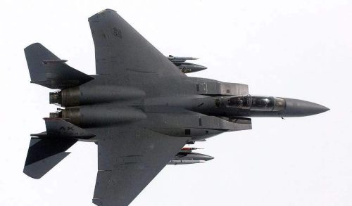 歼10能否打过日韩的F15和东南亚的苏30之类的重型机？