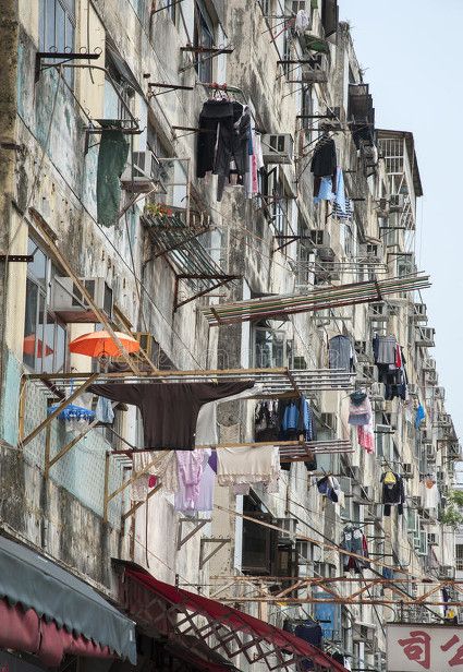 住劏房的香港老百姓，为何不愿意来内地生活？
