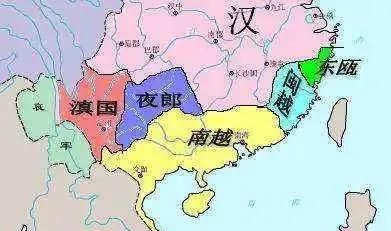 “夜郎自大”的“夜郎”在什么地方？那里的人为什么会“自大”？