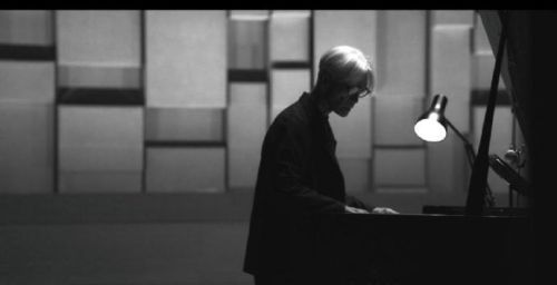 日本音乐家坂本龙一于3月28日因癌症去世，如何评价他的一生？