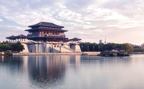 去西安旅游，哪些地方值得去呢？