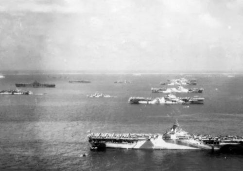 二战时期，日本偷袭珍珠港让美国人损失惨重，为什么不直接占领瓦胡岛？