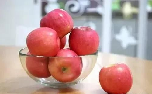 煮苹果治疗胃病，是真的吗？