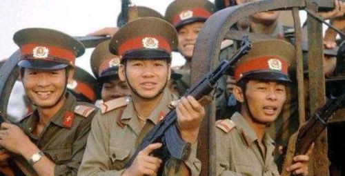 越南军队拥有120多万的兵力，最高军衔为何仅仅是大将军衔？