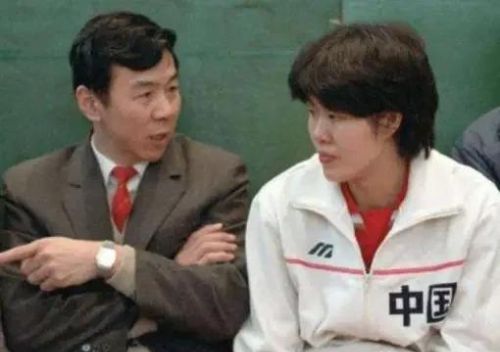 袁伟民、陈忠和、郎平三位中国女排主教练，历史地位和获得成绩如何排名？