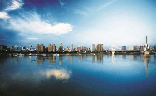湖北为什么会出现武汉一城独大的现象？