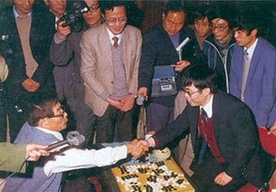 如果有一名棋手在10年内拿到了25个围棋世界亚军，一个冠军都没有，能不能说这十年是他的时代？