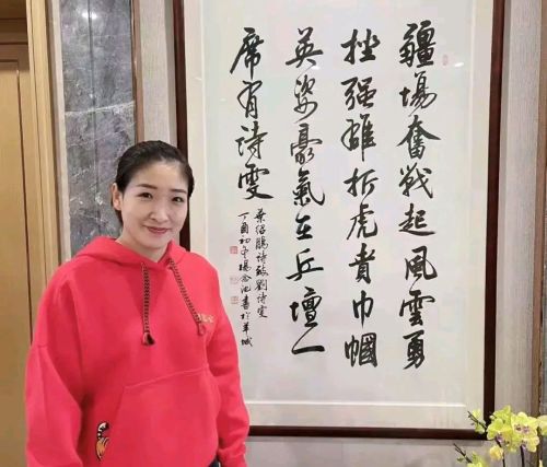 关于陈梦的职业生涯未来，为何有说法称丁宁与刘诗雯已经给她做出示范？