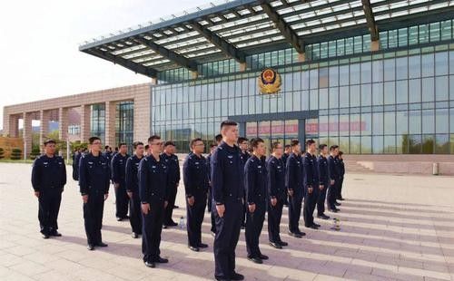考入中国人民公安大学，毕业后如何分配？是回原籍还是毕业当地分配？