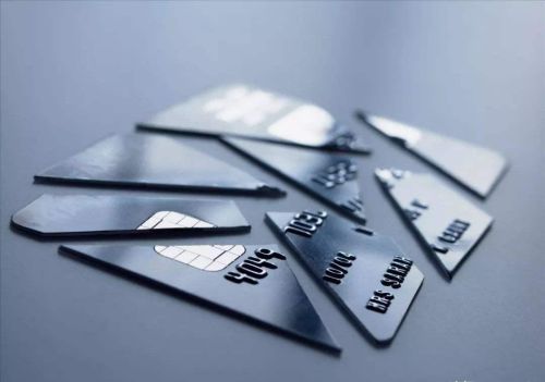 信用卡逾期银行让签无能力还款协议，这个能签吗？为什么？