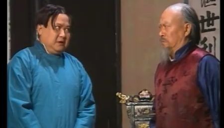 电视剧《傻儿师长》中，樊傻儿荣归故里，他的叔公为什么要自杀？
