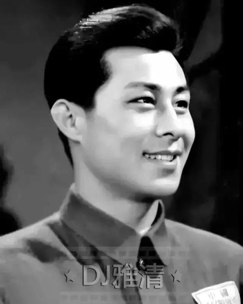 你觉得中国影坛上最儒雅的男演员是谁？