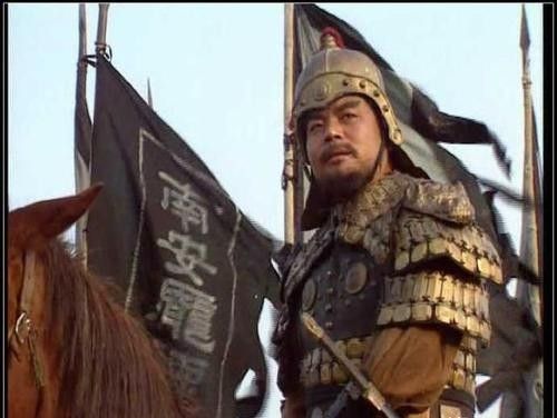 曹操有战将千员和刘备单挑，有多少勇将能十回合斩杀刘备？