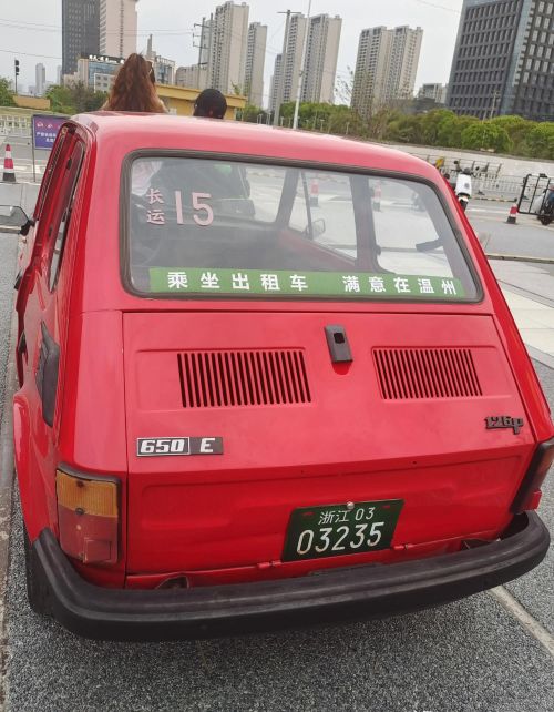 有人说“普通人，最愚蠢的做法是：买车、开车去上班”你怎么看？