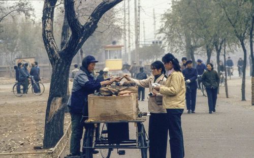 辽宁老照片：1980年代的沈阳、鞍山旧影，40年来变化太大