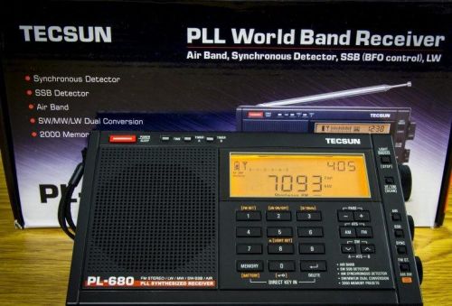 100美元价位上很难被击败的机型，德生PL680收音机使用体验