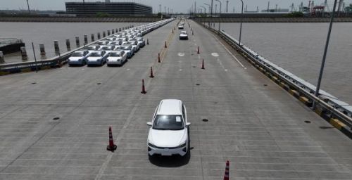 一季度上海口岸出口新能源车16.7万辆，货值占全国近六成