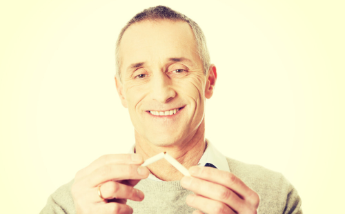 七十岁以上的老人该不该戒烟戒酒？有哪些危害？