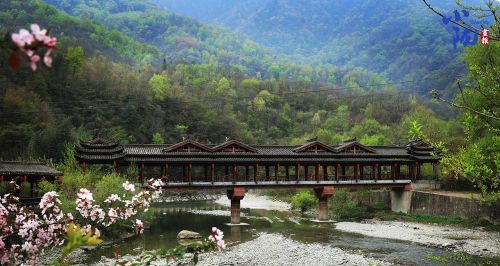 康县山水藏深山 处处如诗画里游