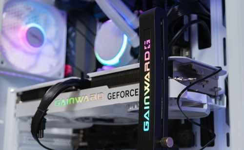 通杀2K的白色战神！耕升RTX 4070 星极皓月OC图赏