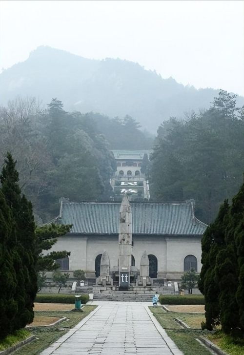 马英九为何要去南岳忠烈祠？