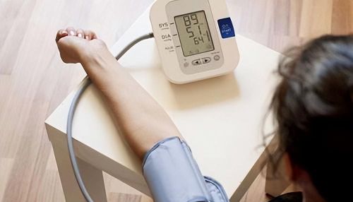 测血压时，测左臂还是右臂？医生表示：不懂这些问题，或等于白测