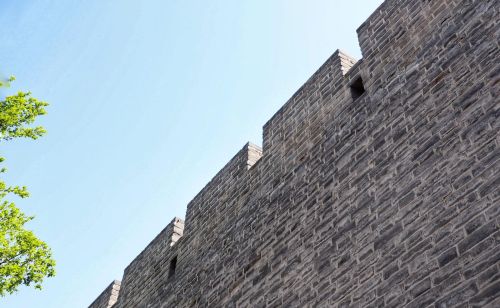 西安明城墙保存好，南京城墙规模大，游客：北京城墙不忍直视