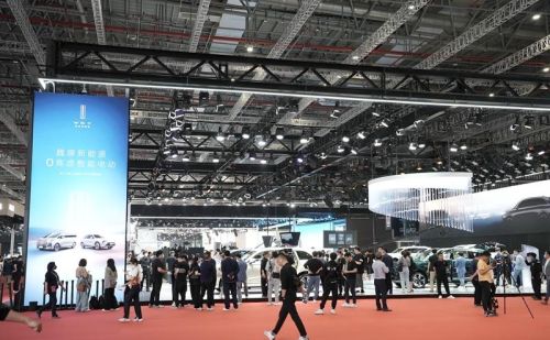 2023第二十届上海国际汽车工业展览会启幕