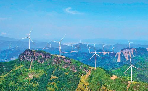 南川“大风车”一季度发电超4900万千瓦时