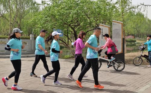 跑图形火遍朋友圈！大运河畔跑“鸟头”，一路观鸟赏美景