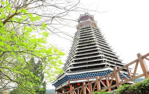 贵州剑河：洞脚村，600年侗寨春景如画