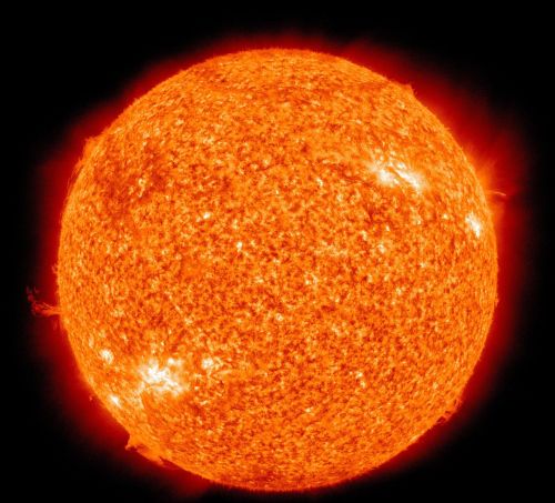 太阳究竟使用了什么当燃料，为什么燃烧了46亿年还没有烧完？