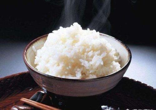每天只吃菜不吃米饭，一个月后会有什么结果？