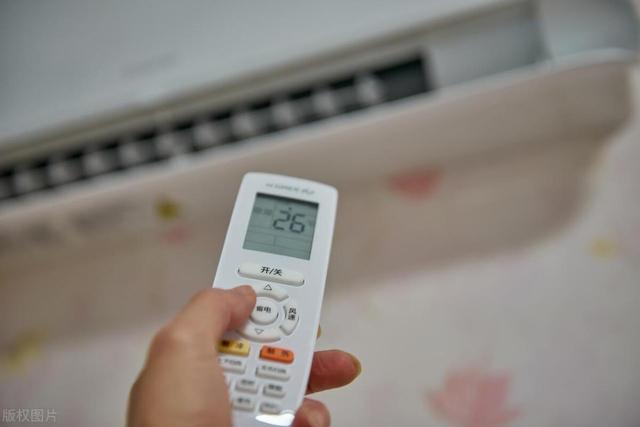 空调清洗的正确方法（手把手教你清洗空调）(1)