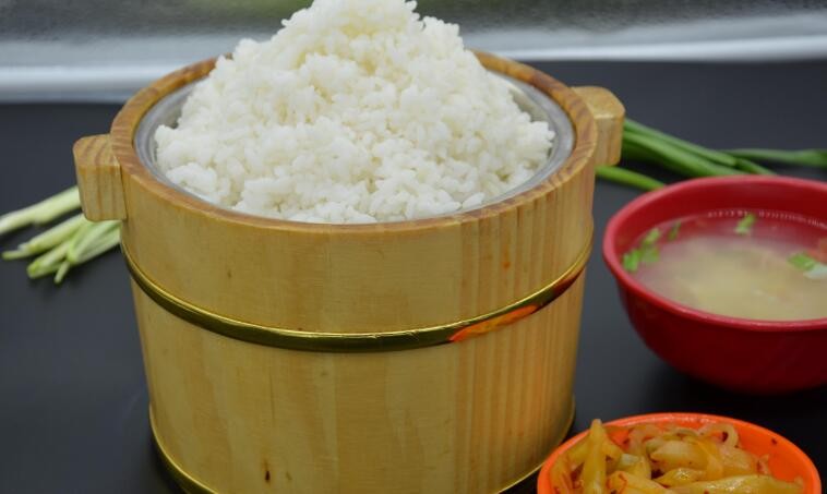 新蒸饭木桶如何去异味