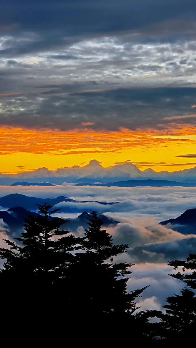 云霞如幻，许你一座最美峨眉山（许你一座最美峨眉山）(15)