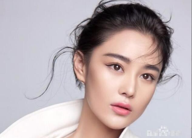 30岁发型显年轻