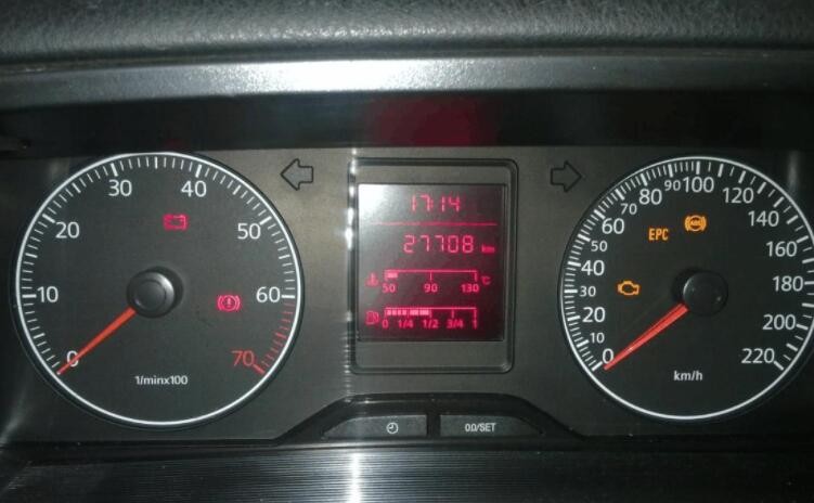 abs灯亮了开车可以吗