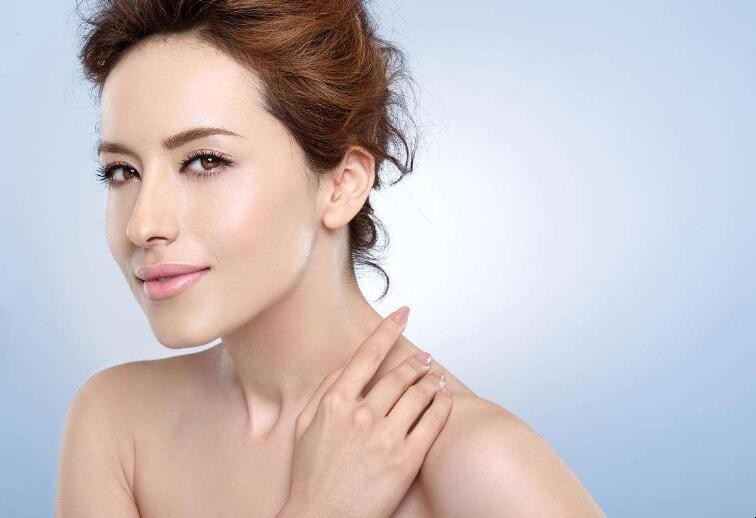 夏天皮肤保养有什么小常识