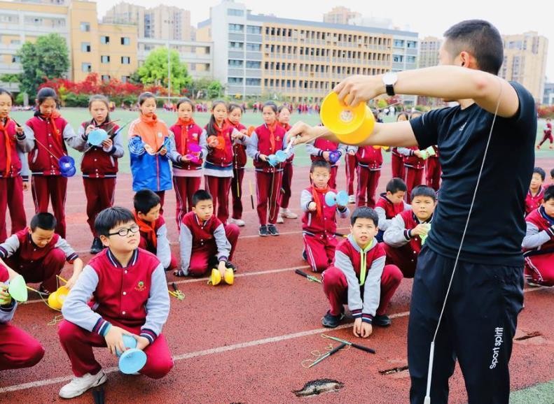 深圳莲花小学怎么样