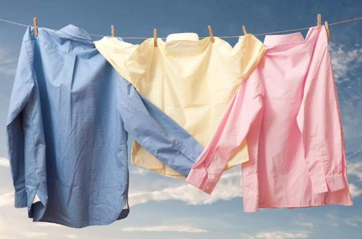 衣服掉色