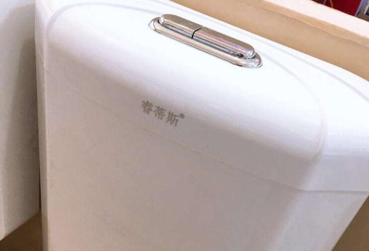 蹲坑水箱