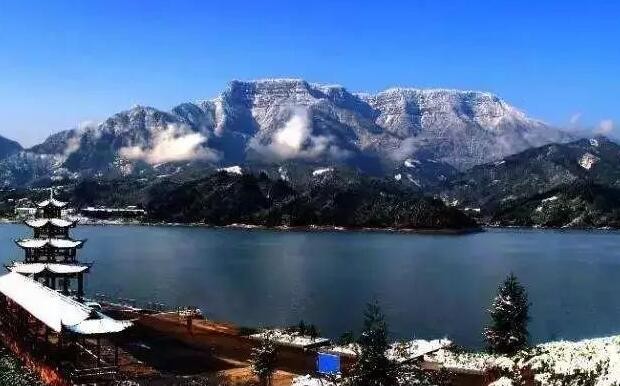 四川瓦屋山