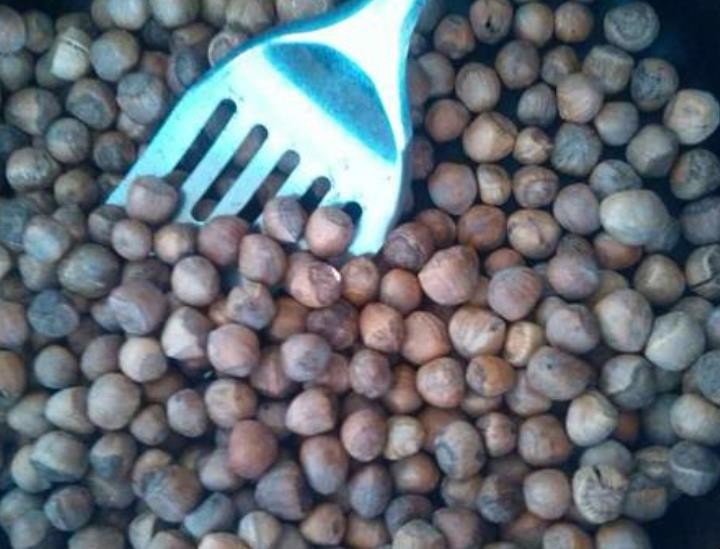 自己在家炒榛子怎么炒