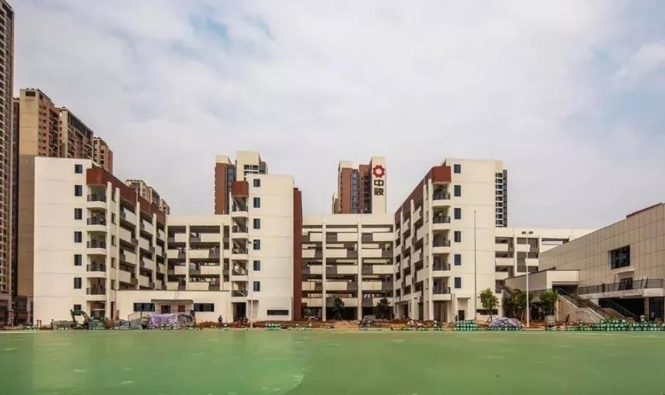 龙岗区实验学校