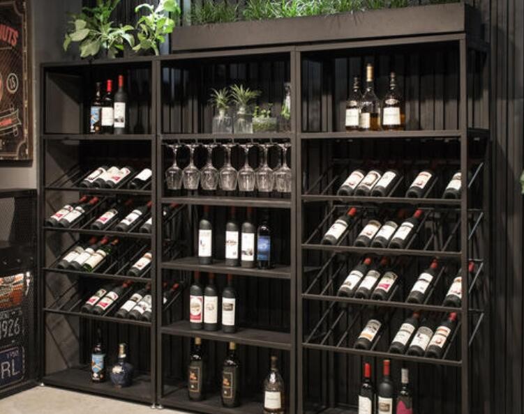 如何选择红酒酒架