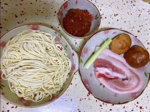 炸酱面的酱怎样做