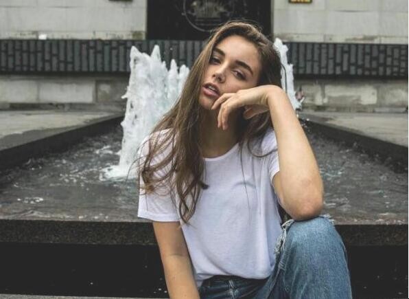 拍照表情