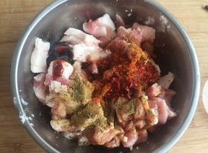 烤串肉怎么腌制