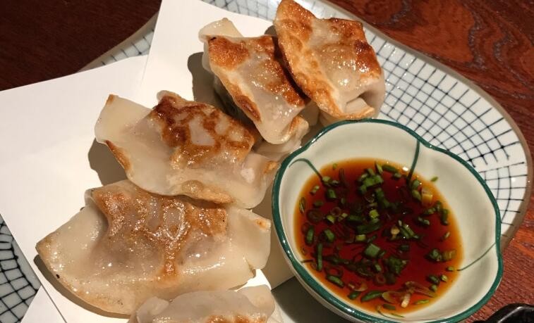 冰冻饺子可以直接煎吗